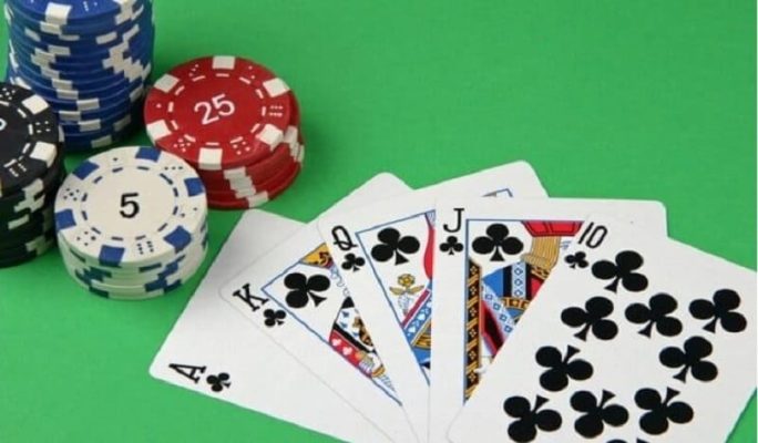 Củ Lữ là gì? Tầm quan trọng của Cù Lù trong poker và Mậu Binh